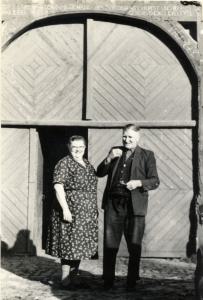 20 001